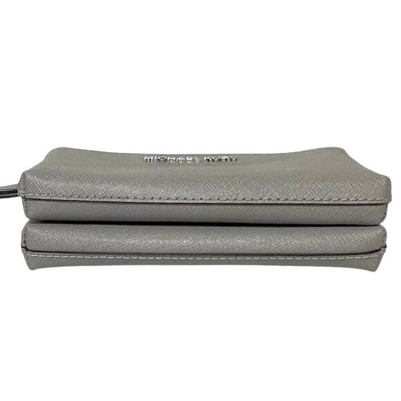 NWOT MICHAEL KORS Women’s Gray Double Zip Wallet Wrislet - Picture 4 of 9